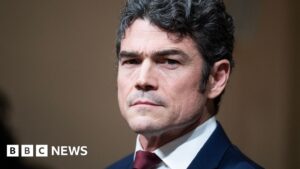 Aukščiausias JAV kovos su terorizmu pareigūnas atsistatydino dėl Irano karo ir paragino Trumpą „atsukti kursą“